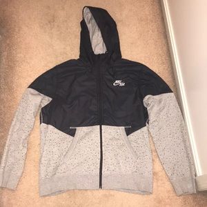 Nike zip up sweatshirt. Size L